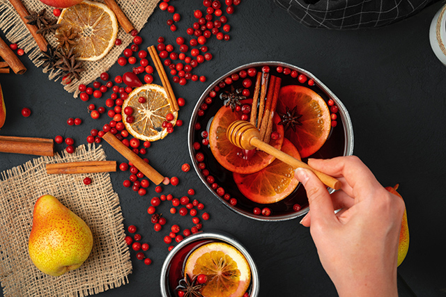 冬の季節の定番ワイン ホットワイン のすべてをご紹介します Aeon De Wine